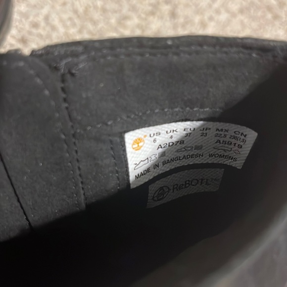 Timberland Boots - Picture 5 of 6